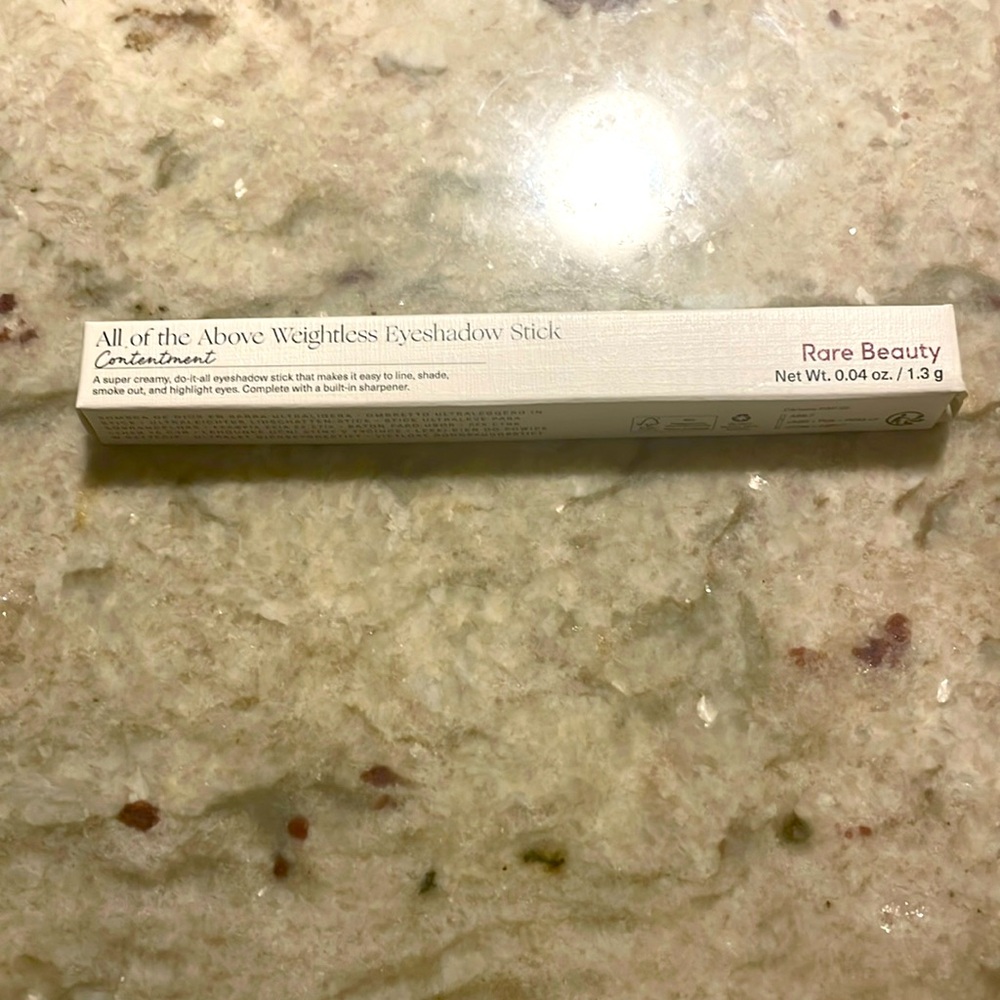 Rare Beauty Eyeshadow Stick in Contentment